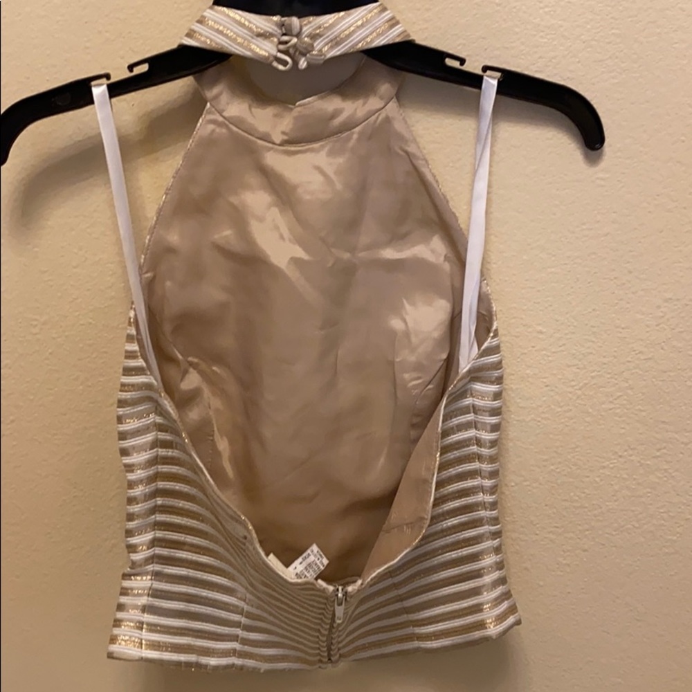 Cache halter open back top - Picture 3 of 5